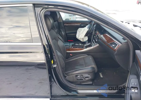 2017 Genesis G90 5.0 Ultimate z USA, uszkodzony, nr VIN KMHG54JH0HU030529